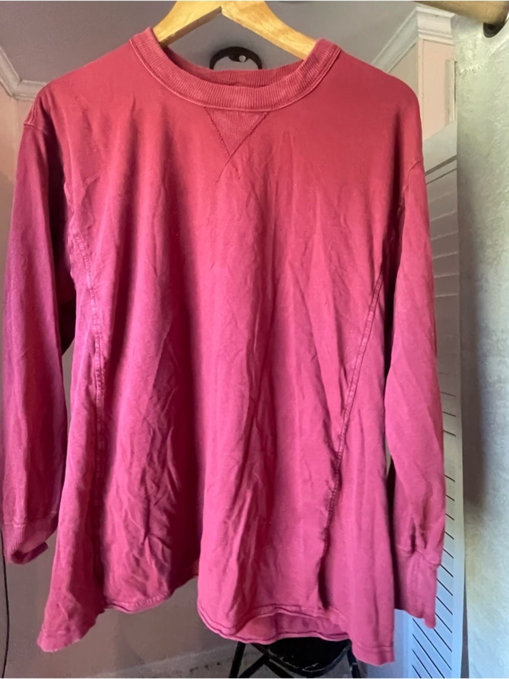 aerie vintage wash cranberry pullover sweatshirt